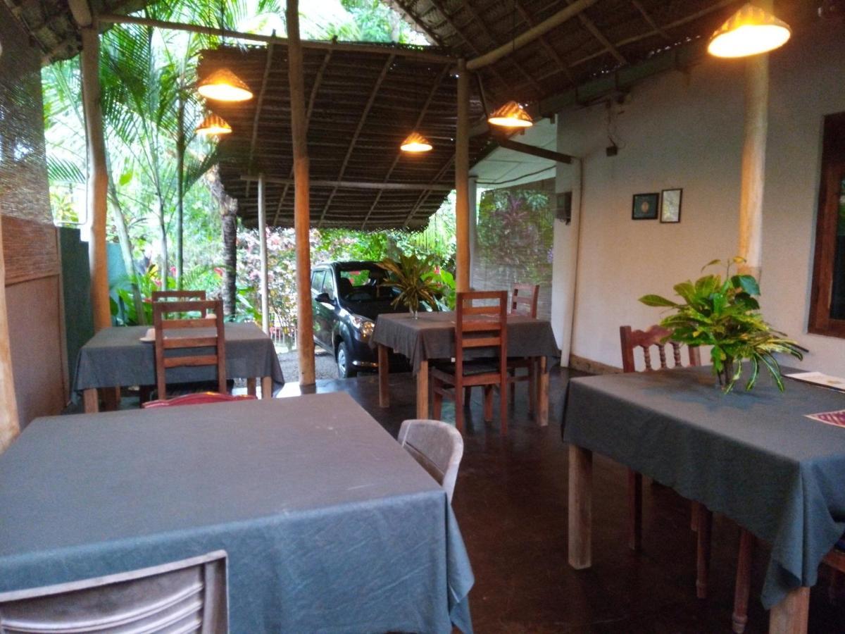 Sansala Guesthouse & Restaurant Tangalle Exteriér fotografie