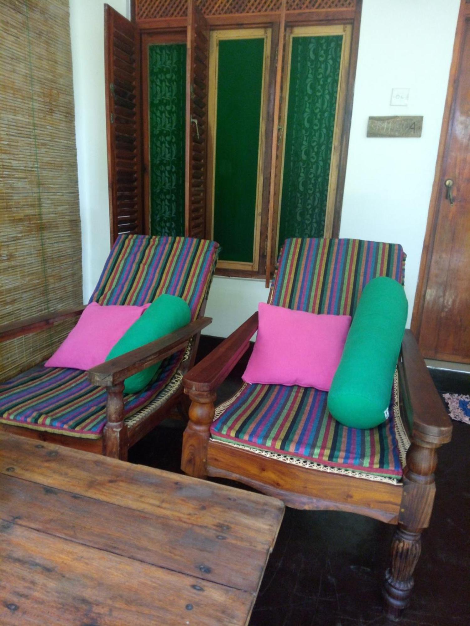 Sansala Guesthouse & Restaurant Tangalle Pokoj fotografie